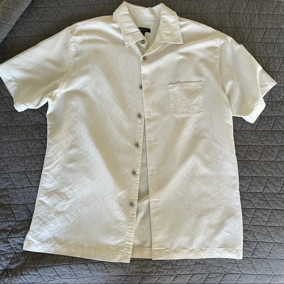 Van Heusen Other - Van Heusen Short Sleeve Button Down